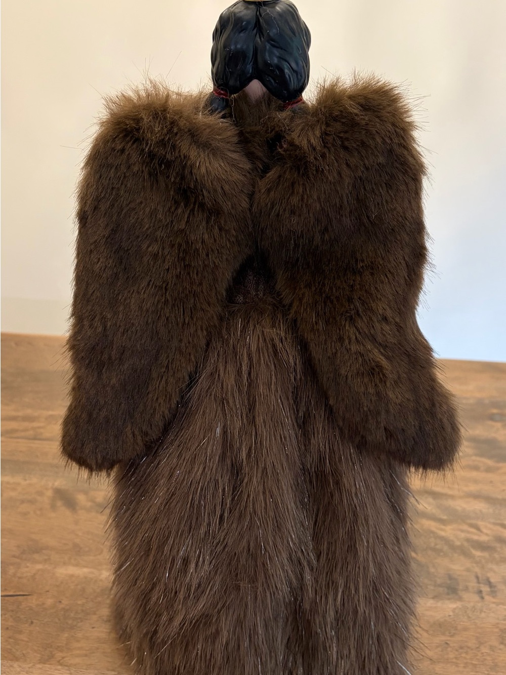 Bella Lux Christmas Angel Viral Chocolate “Mink” VHTF - Picture 8 of 15